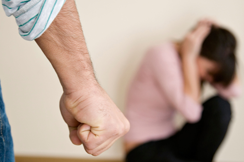 შემაკავებელი ორდერის დარღვევა